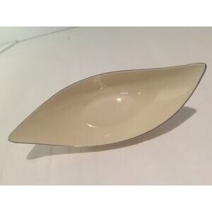 Lenox Leaf Serving Dish Platinum Trim Ivory Bone China USA 9" - Excellent